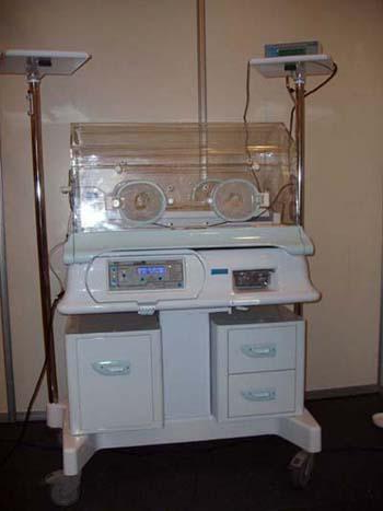 Инкубатор для новорожденных Olidef модель 211