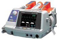 Дефибриллятор монофазный  Nihon Kohden TEC-7631 со встроенным неинвазивным кардиостимулятором и цветным монитором